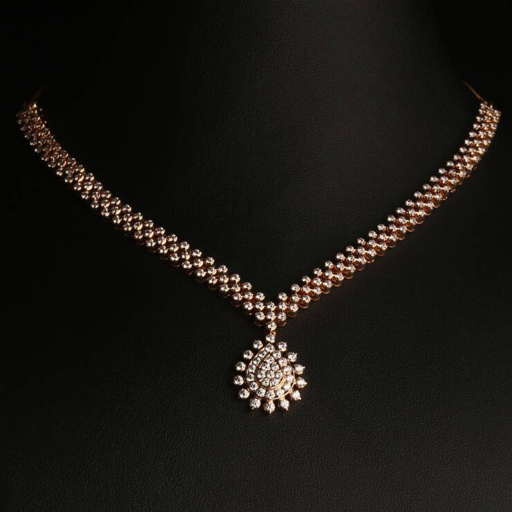Dazzling Diamond Necklace