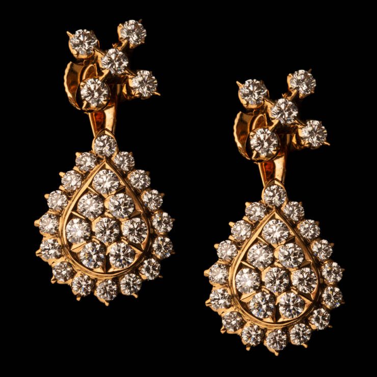 KMN 325 Equisite Diamond Earrings