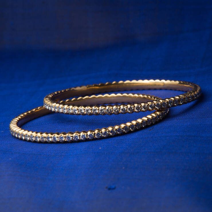 KMN 107 - Diamond Embellished Bangle