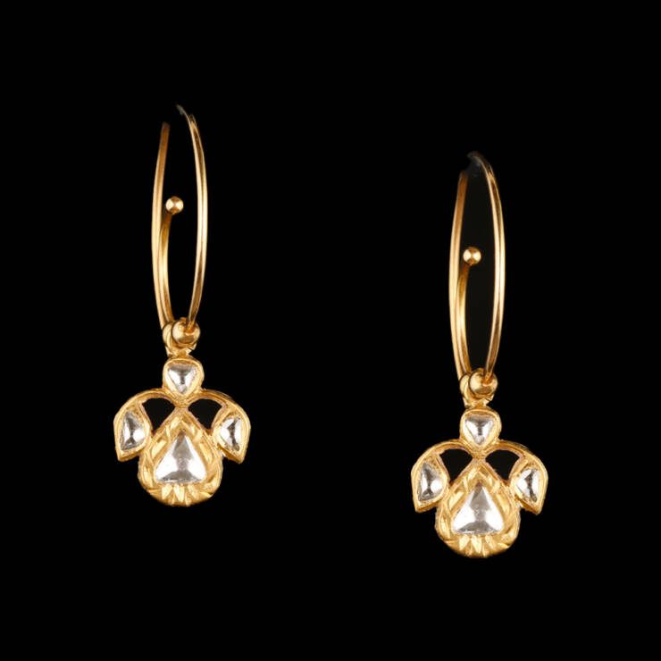 KMN 212 - Sleek Uncut Diamond Earrings