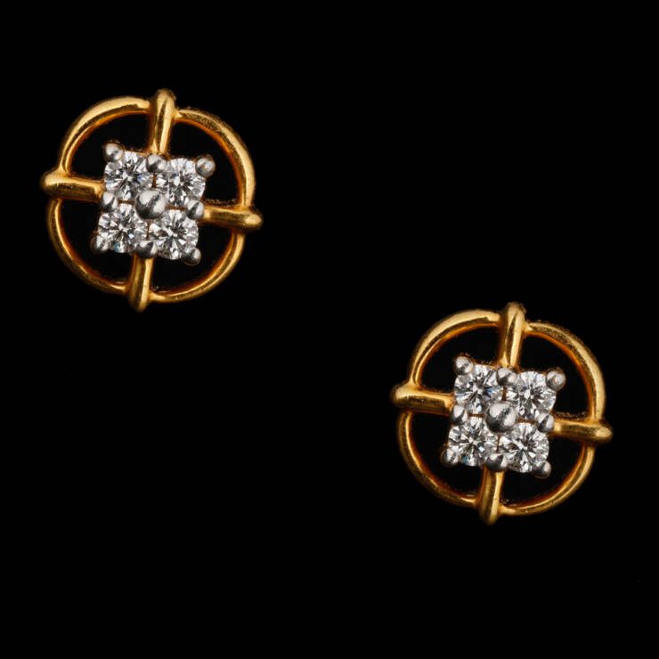 KMN 232 - Diamond Pretzel Earring