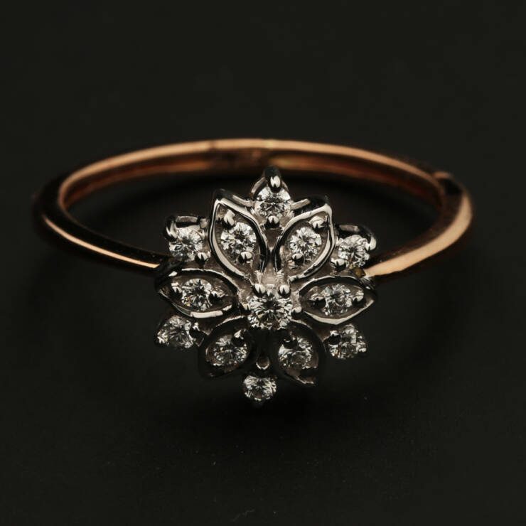 KMN 257 - Exquisite Floral Diamond Ring