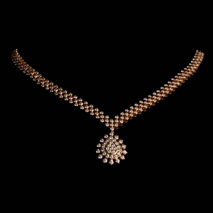 KMN 322 - Exquisite Diamond Necklace